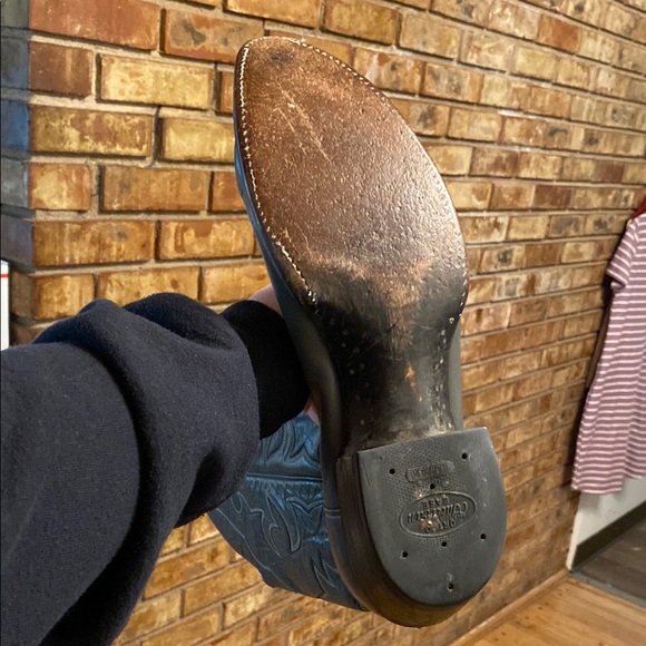 Stylish Silverish Gray Cowboy Boots - Picture 8 of 9